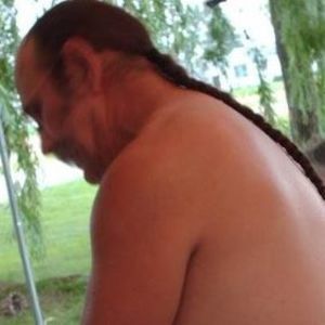 Meet your Posher, Clarence